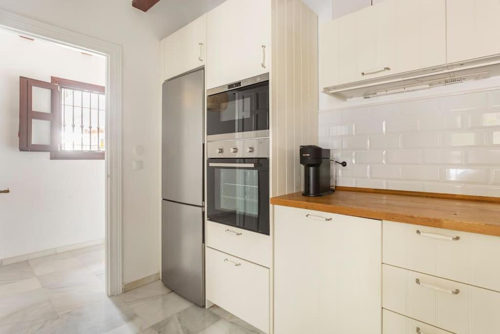 Stylish Spanish 3 Bd Townhouse On The Golden Mile Marbellac Extérieur photo